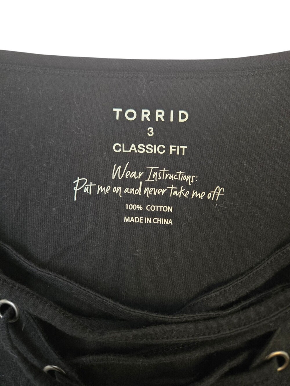 Torrid Classic Fit Black Lace-Up V-Neck Tee Size 3 / 3X - Picture 2 of 3